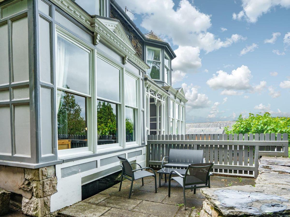 Gorgeous Cottage In Bowness Exterior photo